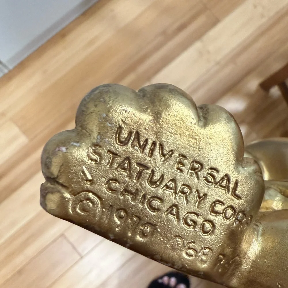 Vintage 1970 Universal Statuary Corp Gold Lion Wall Plaques
